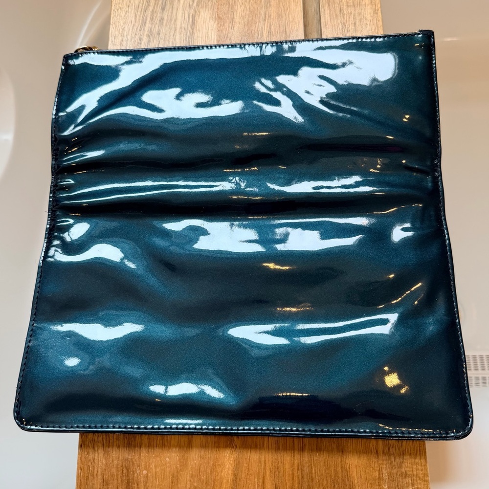 Clare V Patent leather authentic Fold-Over Clutch Bag in Dark Teal - Picture 4 of 8